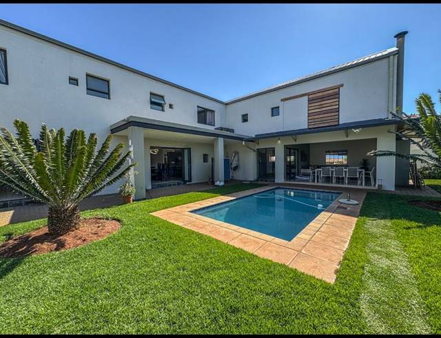 4 BEDROOM HOUSE FOR SALE IN MIDLANDS ESTATE